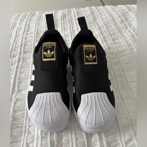 Adidas Toddler Boy Black and White Slip-On Sneakers in Size 12